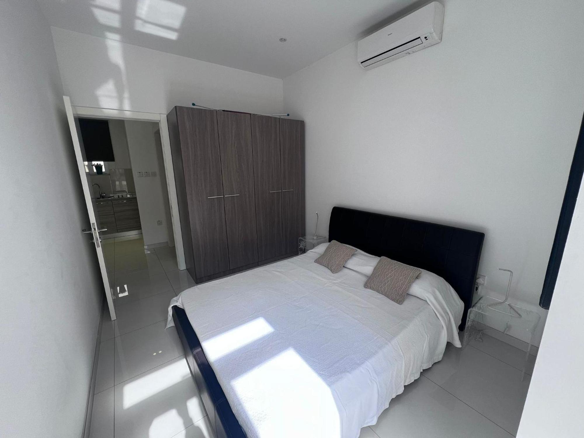 Sunny One Bedroom Apartment In Old Bakery Street Valletta Bagian luar foto